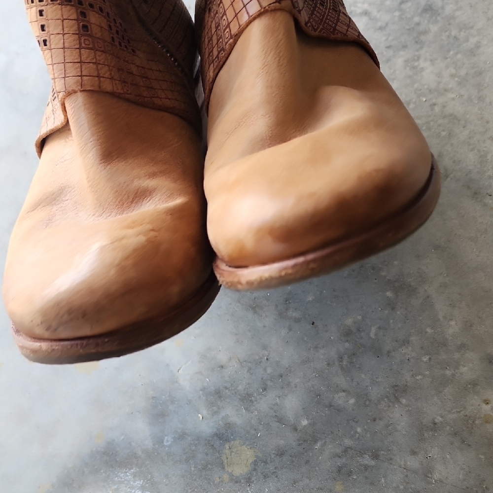 A.S.98 GENE Tan Perforated  Leather Boots with Buckle Detail - Picture 5 of 16
